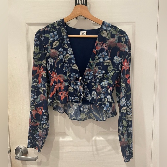 Aritzia Sunday Best Floral Long Sleeve Tie-front Blouse - Picture 1 of 5